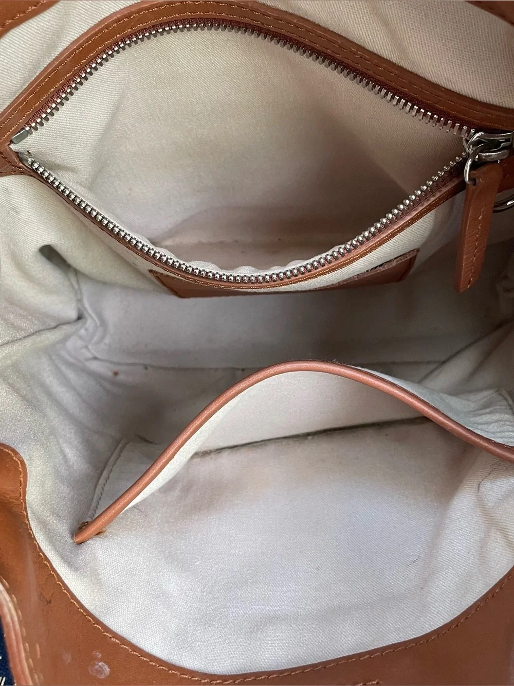 Shinola Soft Brown Leather Relaxed Hobo Should & Crossbody Bag Silver Logo